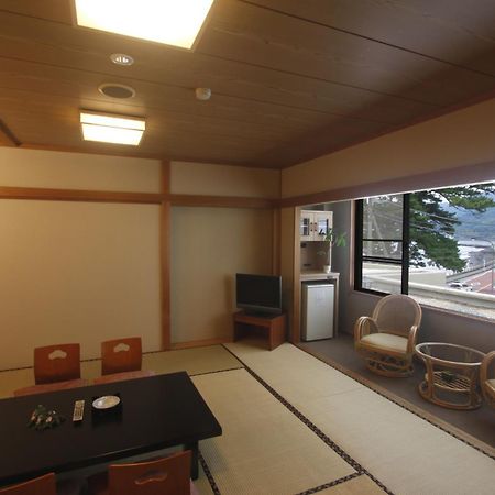 New Tomiyoshi Hotel Atami  Kültér fotó
