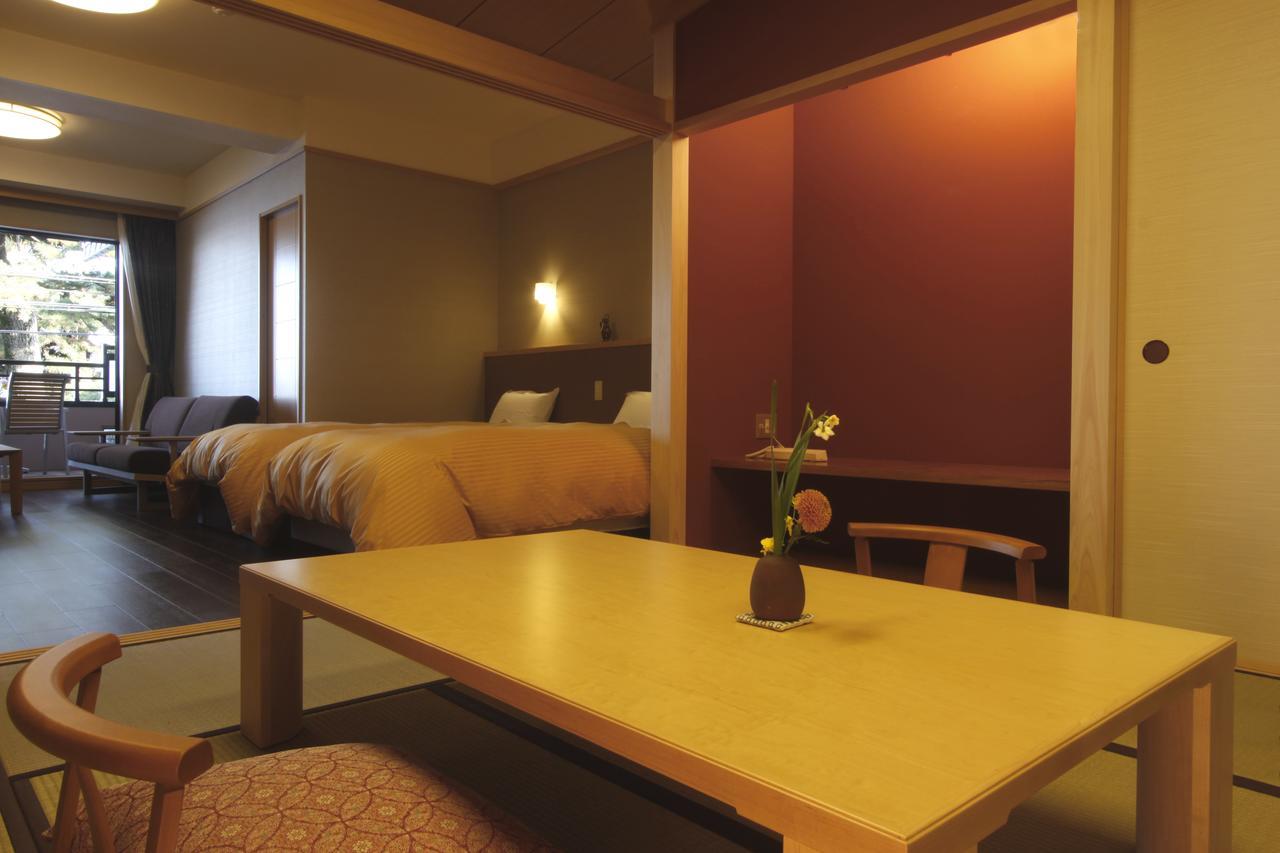 New Tomiyoshi Hotel Atami  Kültér fotó