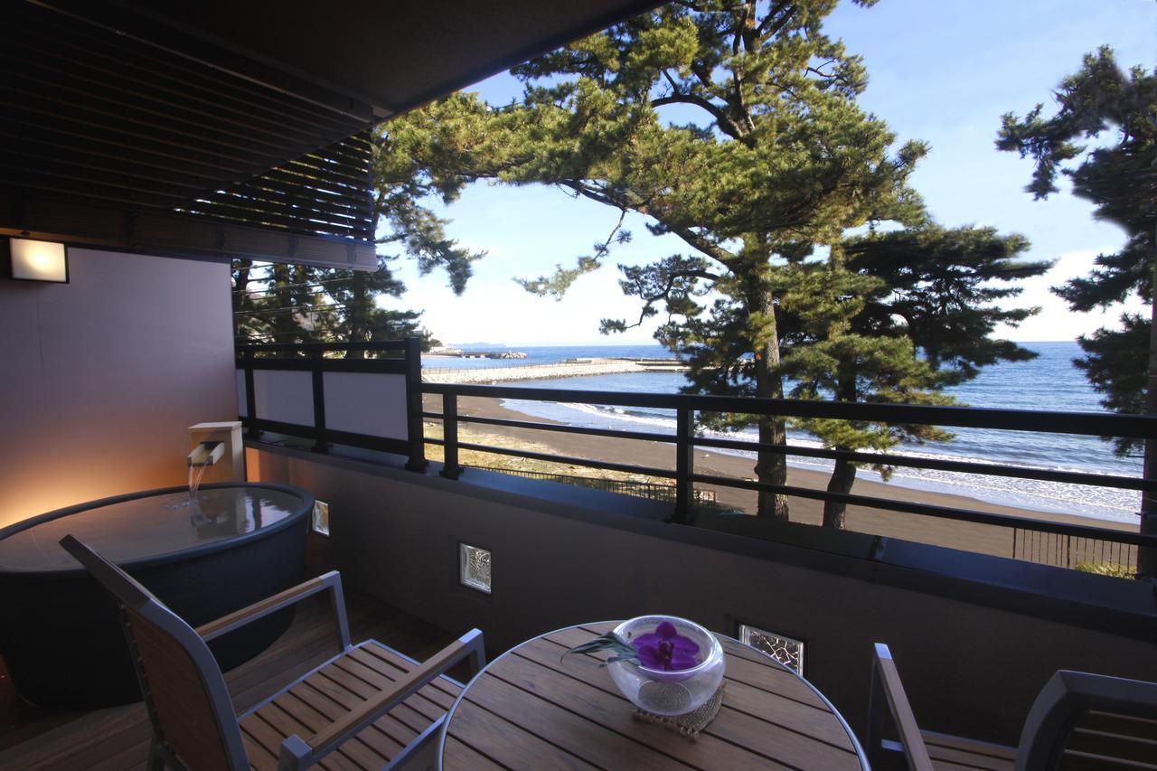 New Tomiyoshi Hotel Atami  Kültér fotó